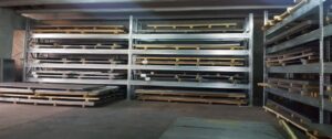 scaffalature metalliche porta lamiere per settore meccanica modello E90 euroscaffale
